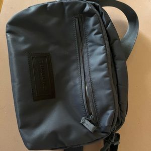 Timbuk2 Vapor Crossbody Granite Blue Recycled Material